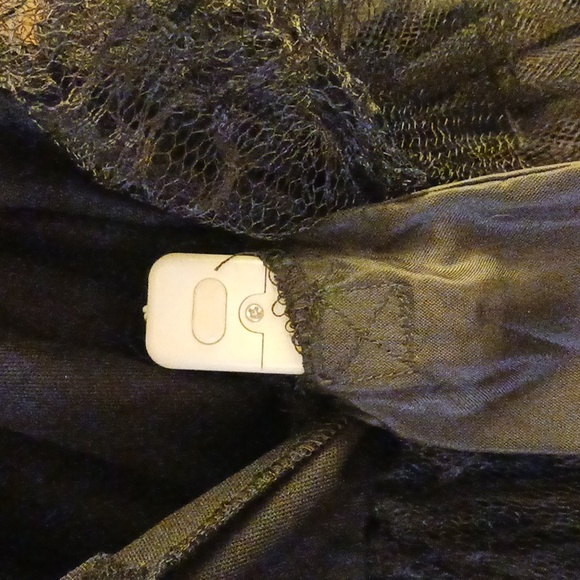 LIGHT UP DARK BRIDE HALLOWEEN  COSTUME, NWT, LIGHTS UP, MEDIUM, 8-10 - Picture 5 of 7